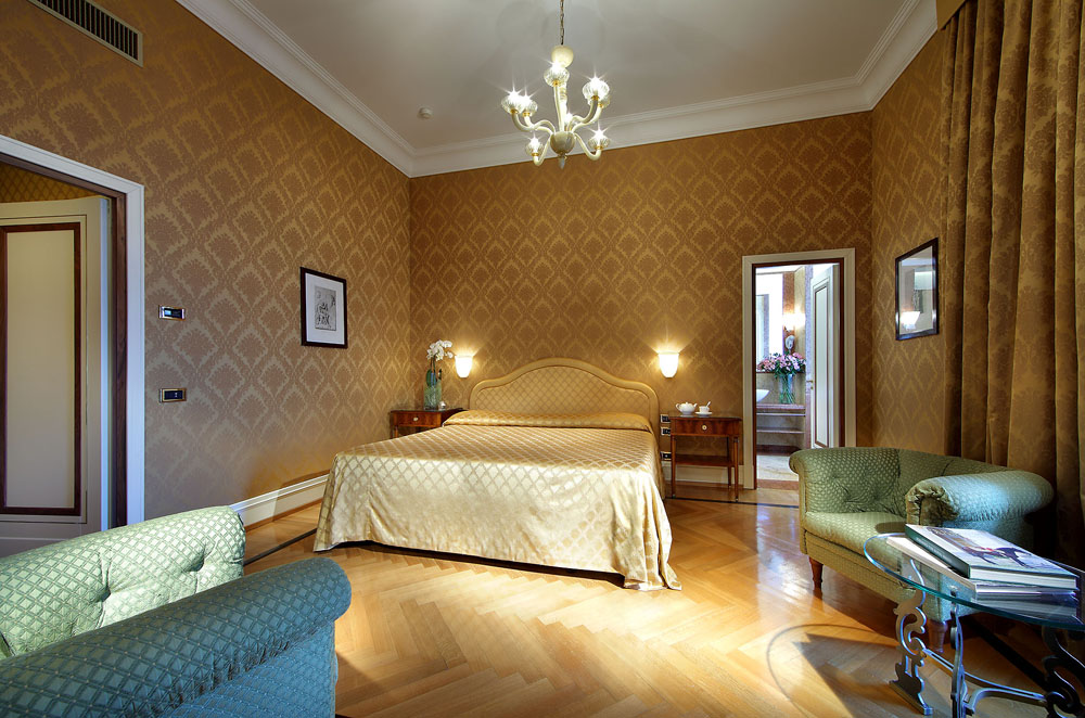 Superior single room